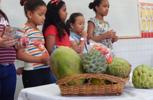 thumbnail de Escolas de Jucati (PE) recebem campanha sobre educação alimentar