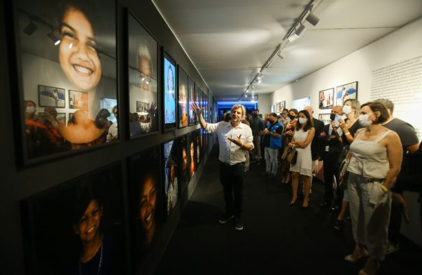 thumbnail de Brasília recebe exposição inédita sobre o percurso de refugiados e migrantes venezuelanos