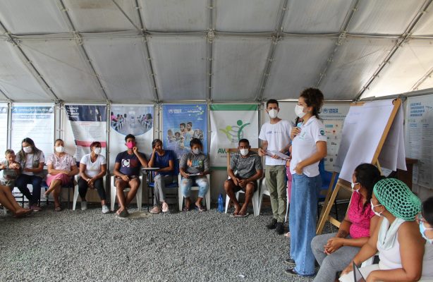thumbnail de AVSI realiza consulta comunitária em abrigos de Boa Vista