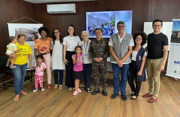 thumbnail de Distrito Federal: Casa Bom Samaritano recebe visita do General Helder Braga, comandante da Operação Acolhida