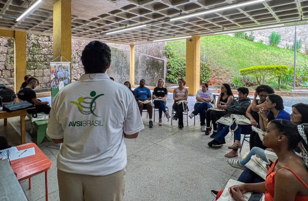 thumbnail de Petrópolis: Projeto Emergencial investe na capacitação de formadores para perenizar ações socioemocionais