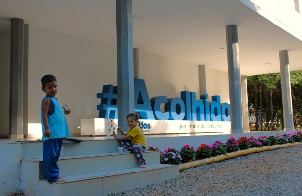 thumbnail de Projeto Acolhidos promove integração e autonomia para venezuelanos no Brasil