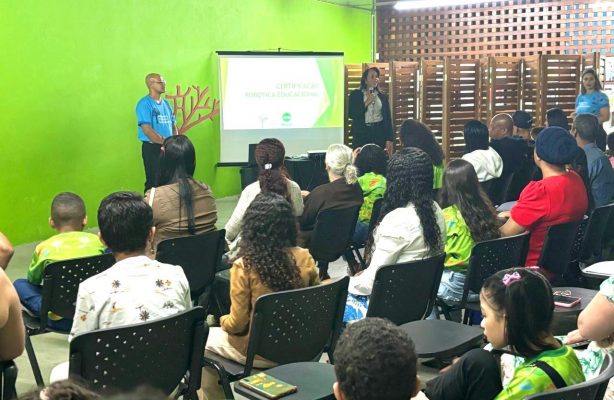 thumbnail de Curso de Robótica Educacional marca mais um passo na inclusão tecnológica