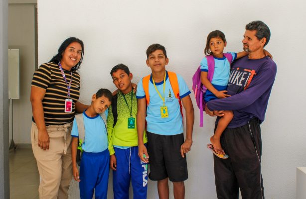 thumbnail de Acolhimento educacional promove integração social para refugiados e migrantes venezuelanos no Distrito Federal