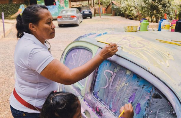 thumbnail de Famílias venezuelanas participam de atividades voltadas para integração comunitária no DF