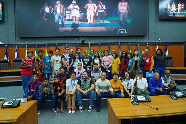 thumbnail de Rádio que transforma: terceira edição da capacitação forma 30 novos voluntários para a La Voz de los Refugiados