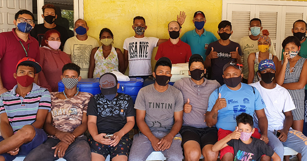 thumbnail de Santa Catarina recebe mais dois grupos de migrantes e refugiados venezuelanos para trabalhar em frigoríficos na região Oeste