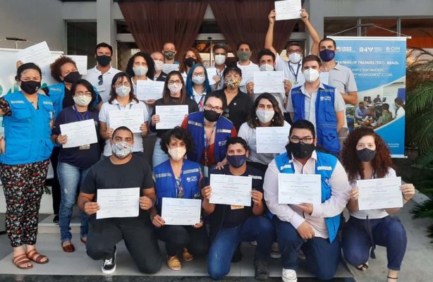 thumbnail de COLABORADORES DA AVSI BRASIL EM RORAIMA SE QUALIFICAM COMO TREINADORES EM GESTãO DE ABRIGOS