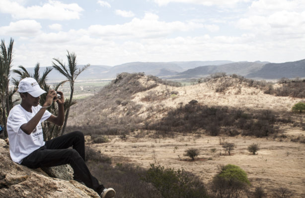 thumbnail de Exposição reúne fotografias de jovens do sertão de Pernambuco