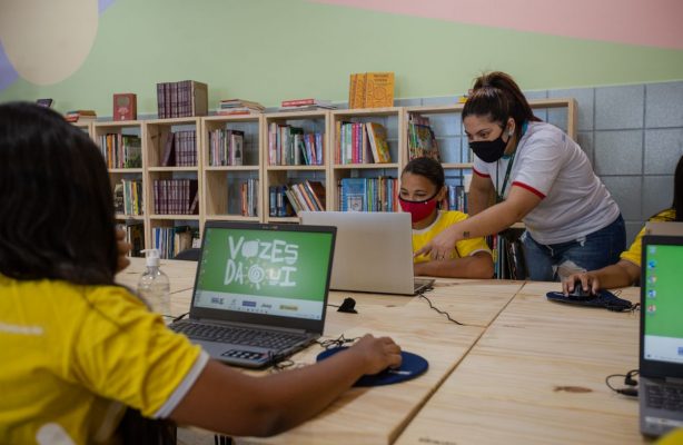 thumbnail de Projeto educacional Vozes Daqui lança plataforma online e inicia nova fase com alunos em Goiana (PE)