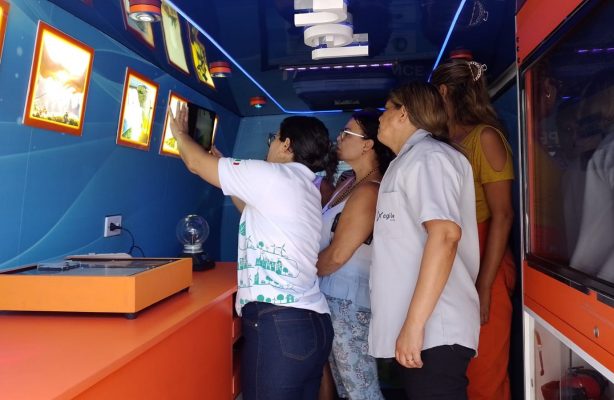 thumbnail de Van Experience Enel realiza atividade de conscientização em escola no município de São Gonçalo