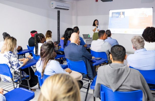 thumbnail de Espaço Acelen Acender completa um ano de atividades com resultados para a população