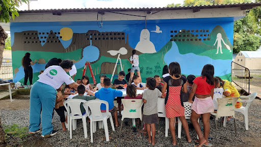 thumbnail de Projeto da Universidade Federal de Roraima leva arte, escuta e protagonismo indígena ao abrigo Janokoida