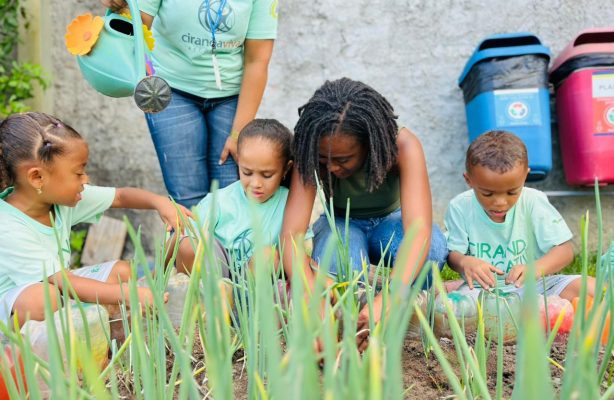 thumbnail de Colaboradores da PetroReconcavo vivenciam atividades do Ciranda Viva na zona rural